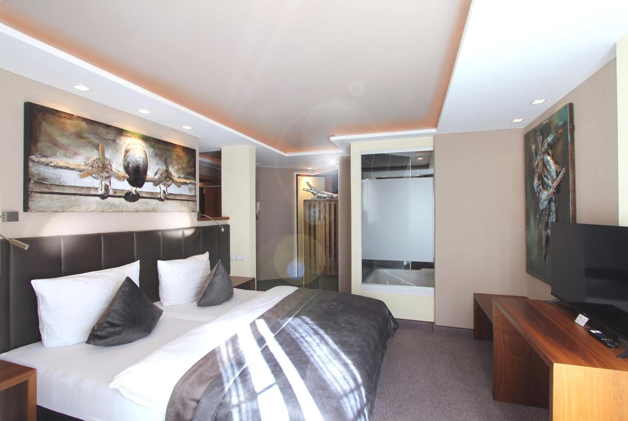 Gruetter Luxury Apartments Ischgl Exterior photo